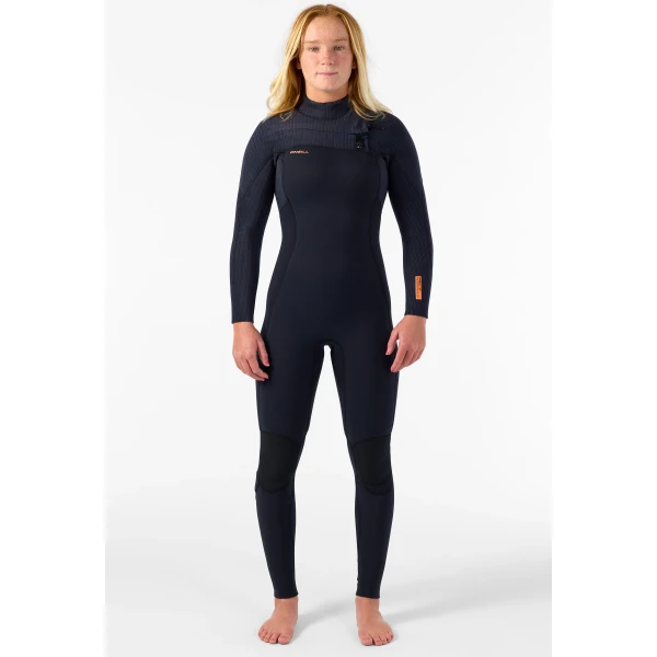 Hyperfreak 4/3+ Chest Zip Full Women slide 5592