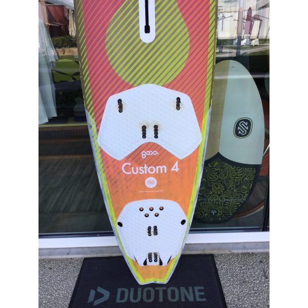 Custom 4  89 (2021) slide 7449