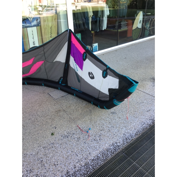 Neo SLS 9 (2021) slide 7695