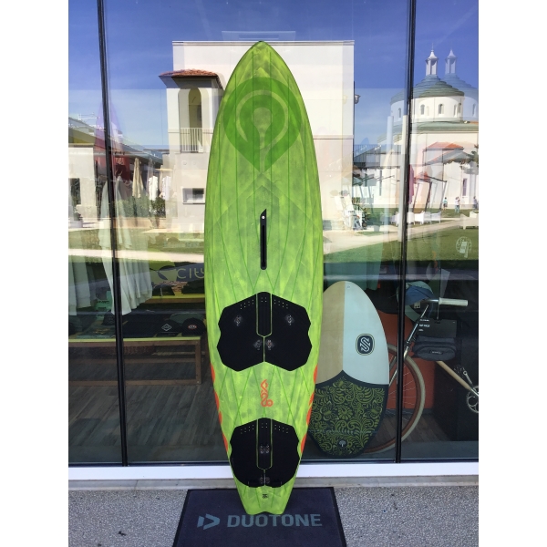 Custom4 9 85 (2025) slide 8575
