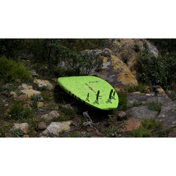 Custom Quad 9 Pro Carbon Haiku Package slide 8712