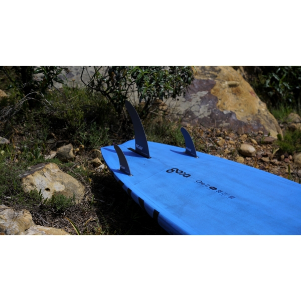 One 13 Carbon slide 8701