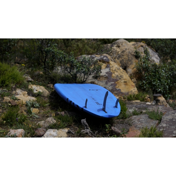 One 13 Carbon slide 8698