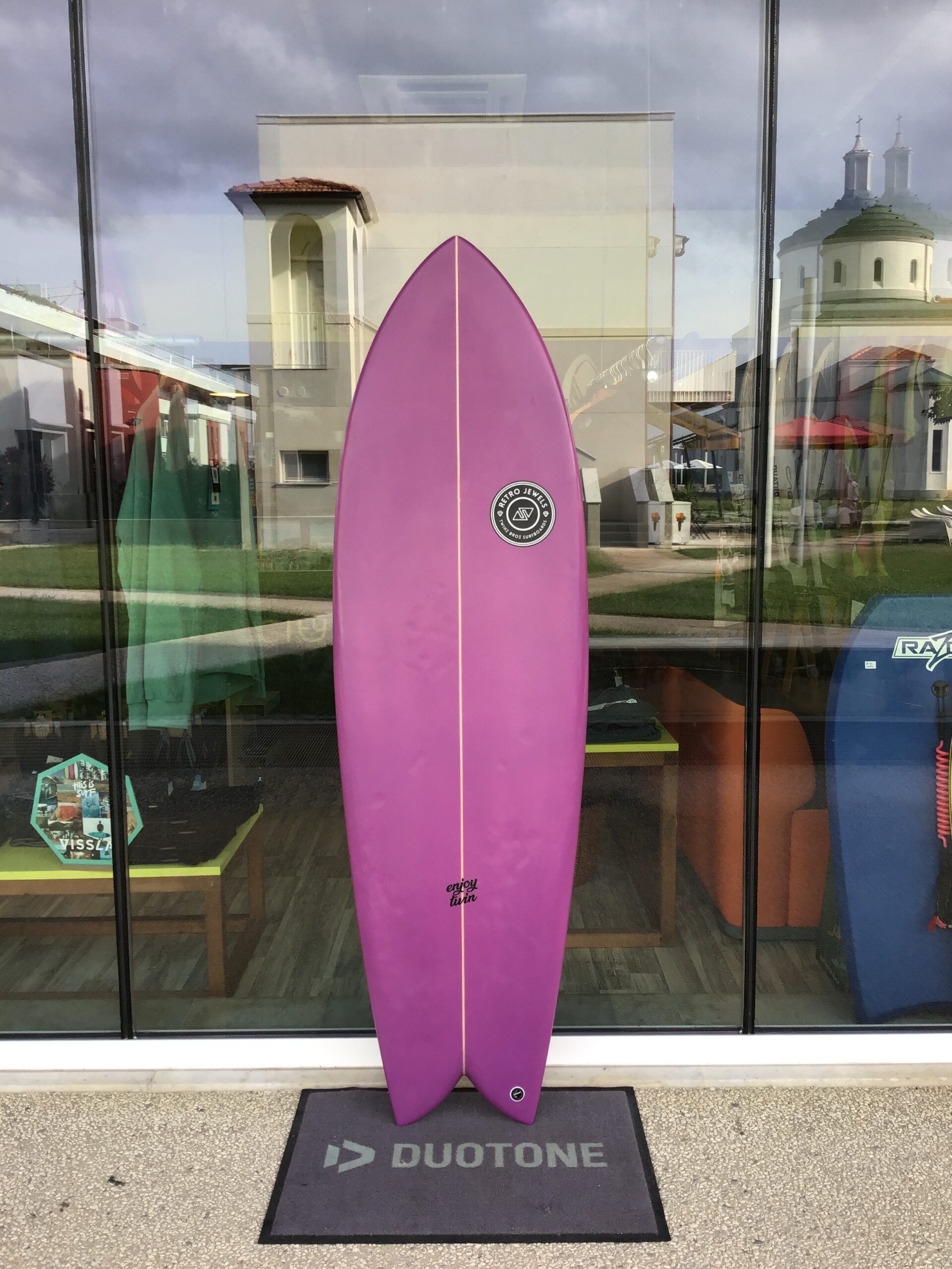 Enjoy Twin 6'2'' Usata